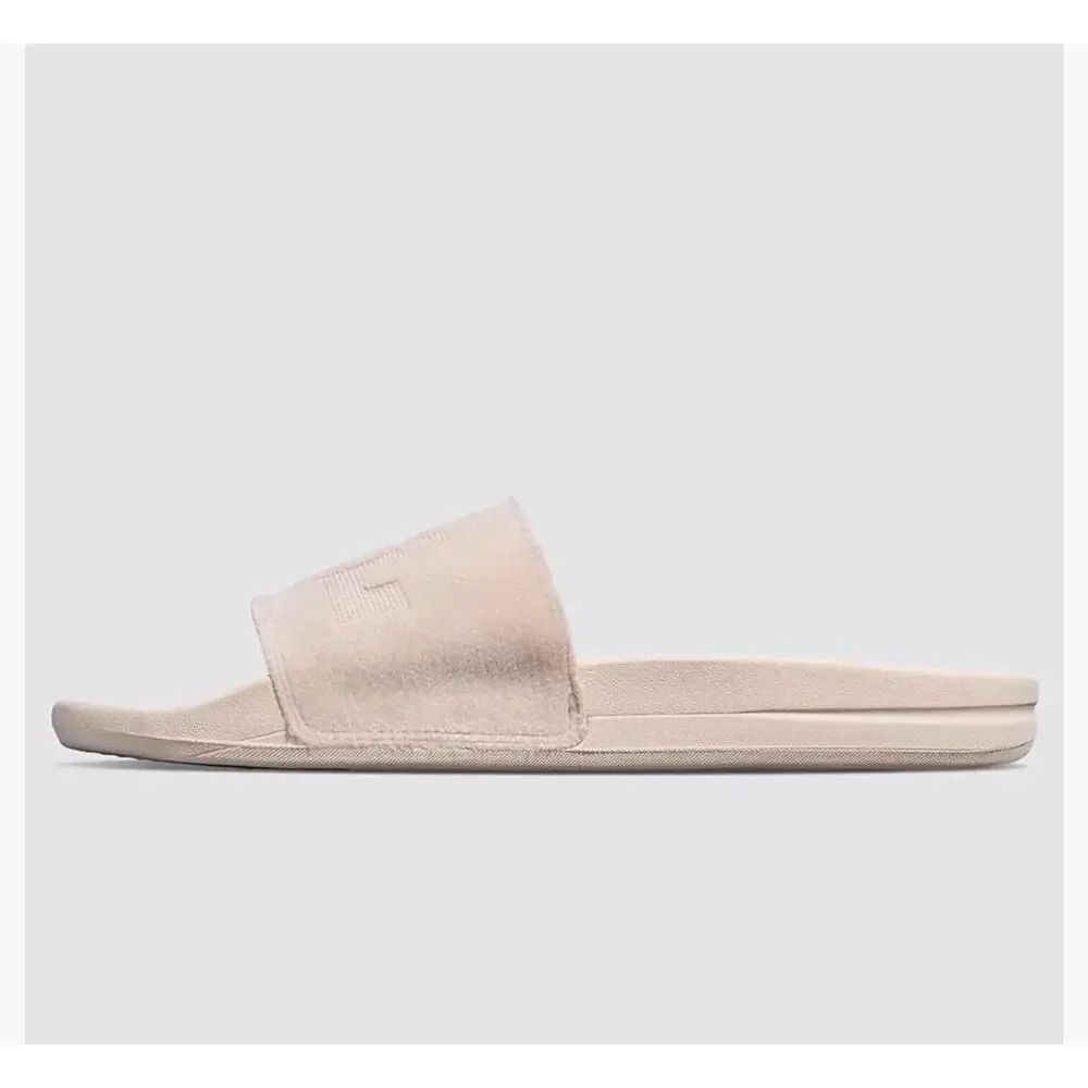 New APL mens techloom velvet crème slides sandals size 8